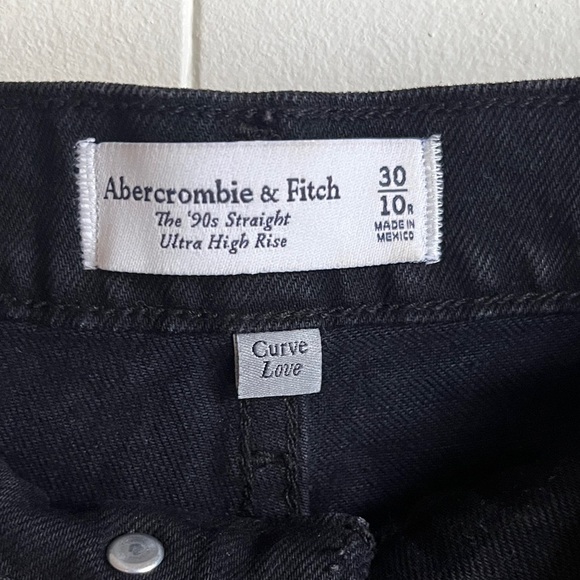 Abercrombie & Fitch Black 90’s Straight Ultra High Rise Curve Love Jeans Sz 10 - Picture 7 of 11